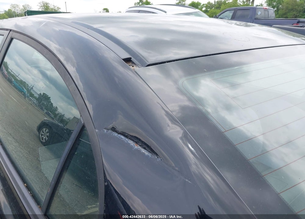 2010 HONDA CIVIC VIN: 19XFA1F69AE082232
