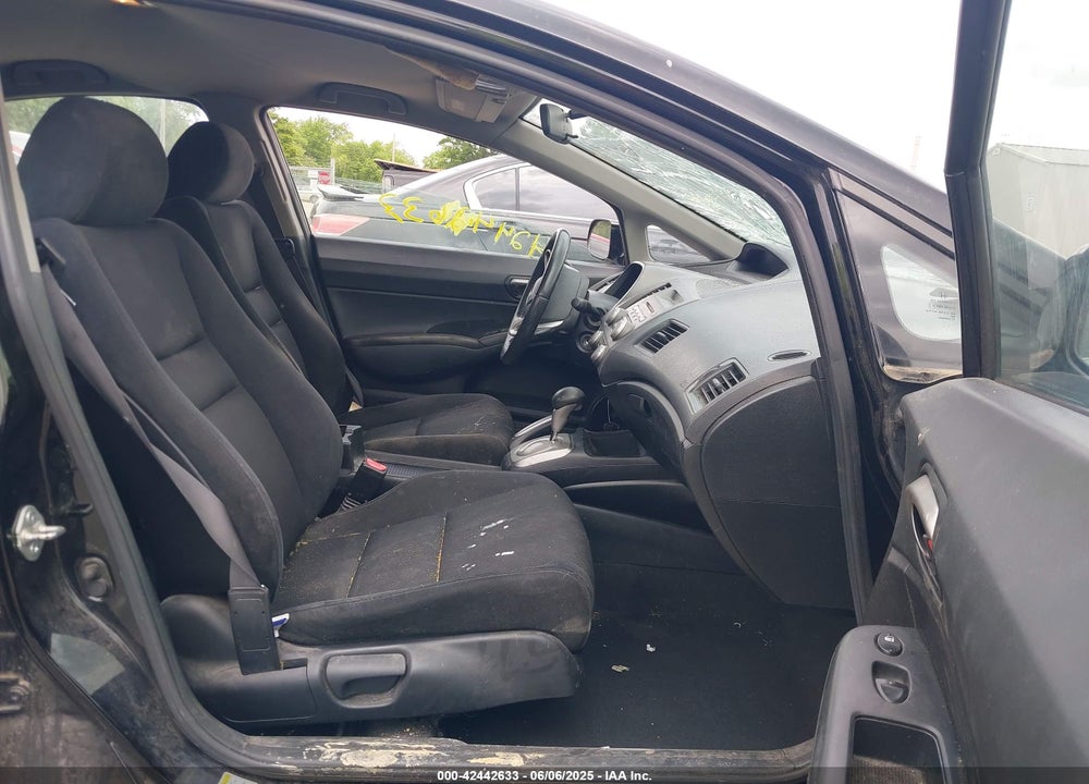 2010 HONDA CIVIC VIN: 19XFA1F69AE082232
