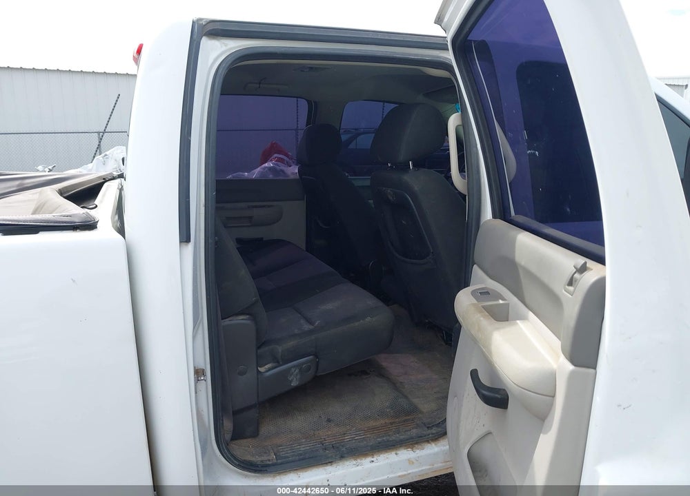2011 CHEVROLET SILVERADO 2500HD WORK TRUCK VIN: 1GC1KVCG3BF255648