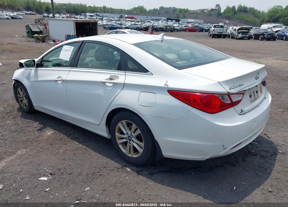 2011 HYUNDAI SONATA GLS VIN: 5NPEB4AC2BH184931