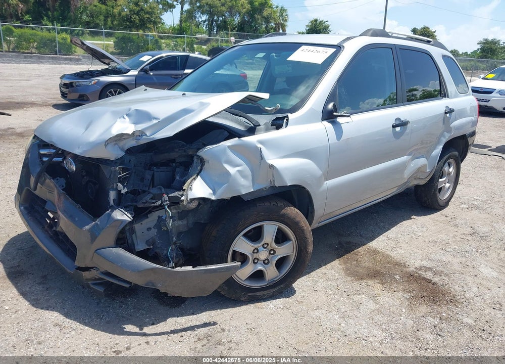 2007 KIA SPORTAGE LX VIN: KNDJF724677392978