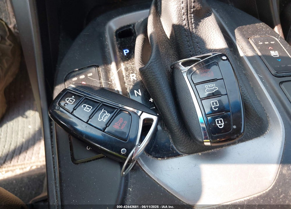 2017 HYUNDAI SANTA FE SPORT 2.4L VIN: 5XYZUDLB5HG470644