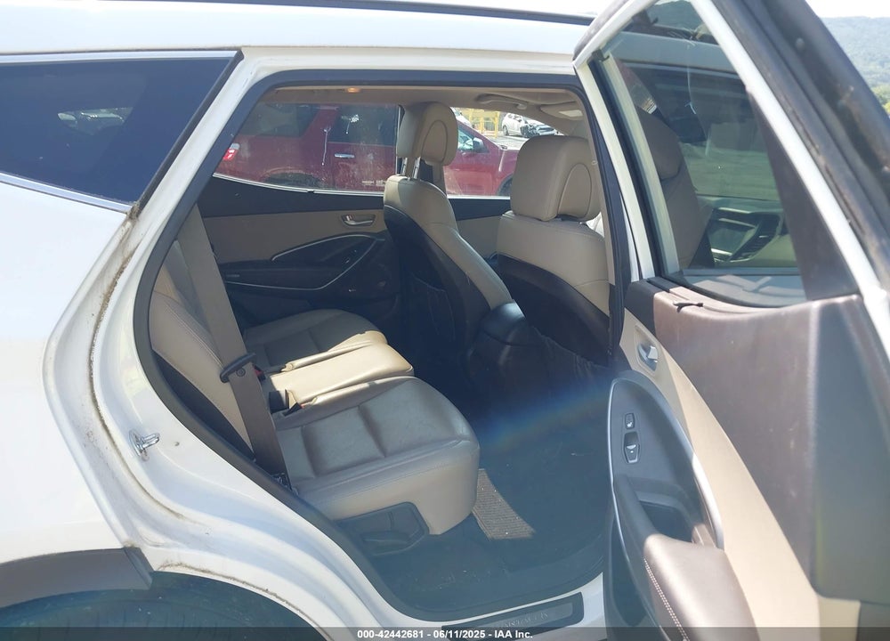 2017 HYUNDAI SANTA FE SPORT 2.4L VIN: 5XYZUDLB5HG470644
