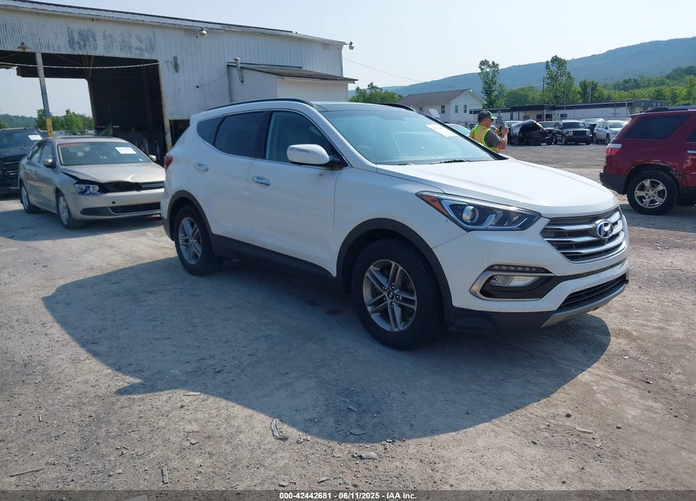 2017 HYUNDAI SANTA FE SPORT 2.4L VIN: 5XYZUDLB5HG470644