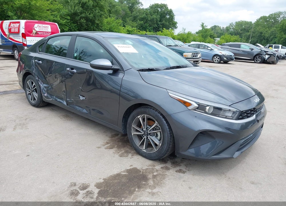 2024 KIA FORTE LXS VIN: 3KPF24ADXRE770496
