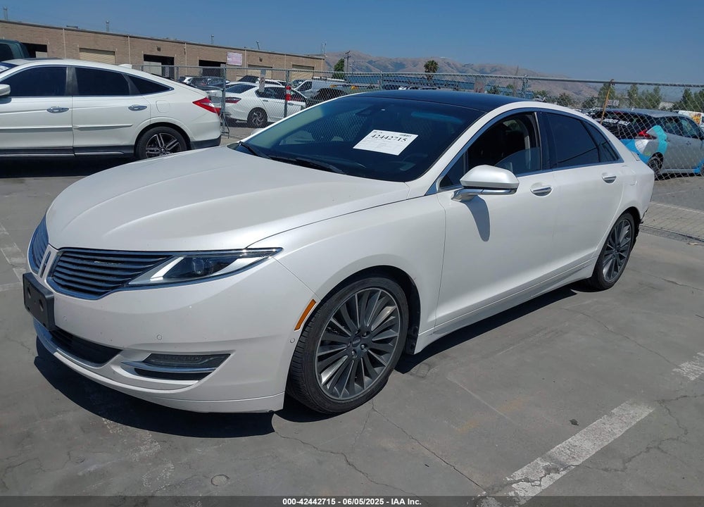 2015 LINCOLN MKZ HYBRID VIN: 3LN6L2LU6FR614177