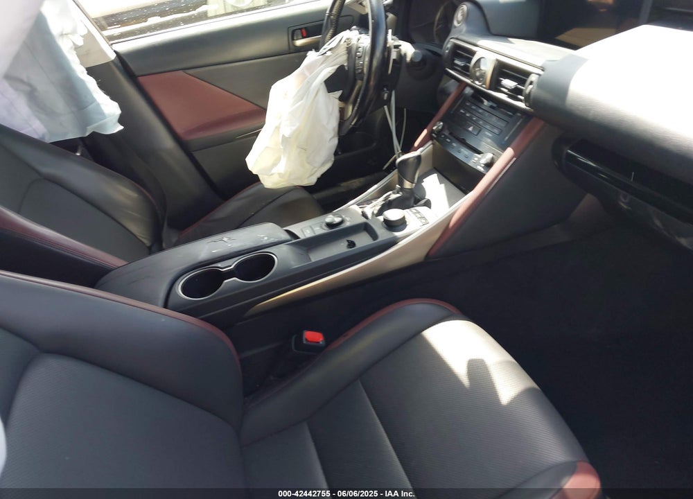 2017 LEXUS IS200T VIN: JTHBA1D28H5044526