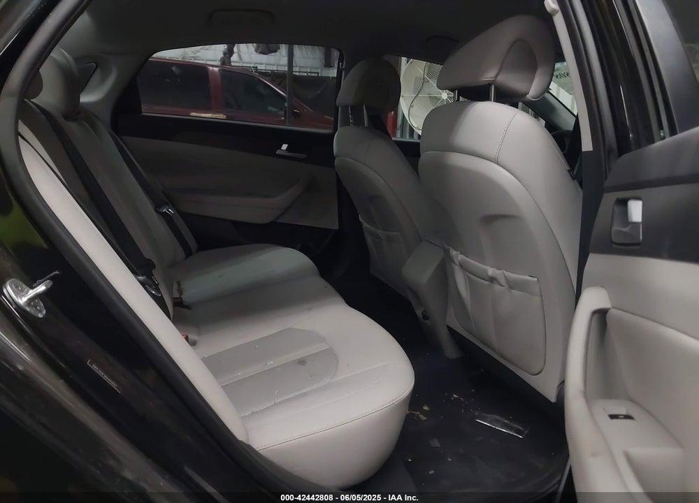 2016 HYUNDAI SONATA VIN: 5NPE34AF9GH410297
