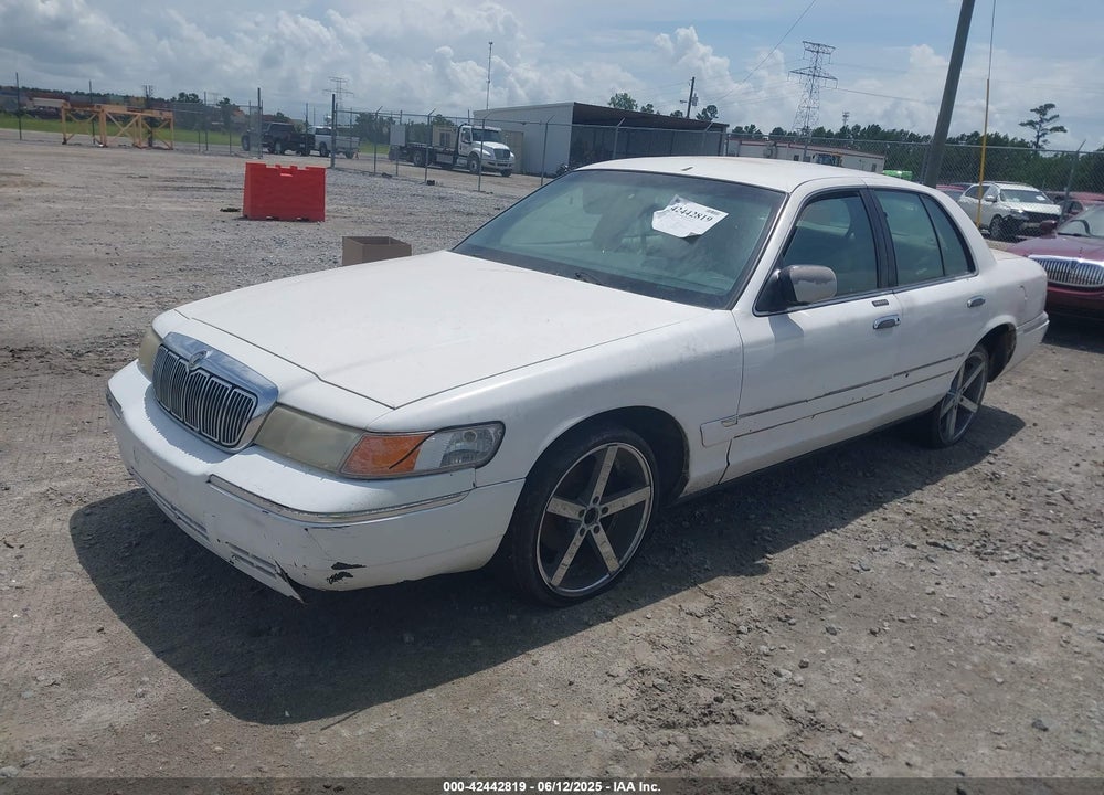 1999 MERCURY GRAND MARQUIS GS VIN: 2MEFM74W0XX662368