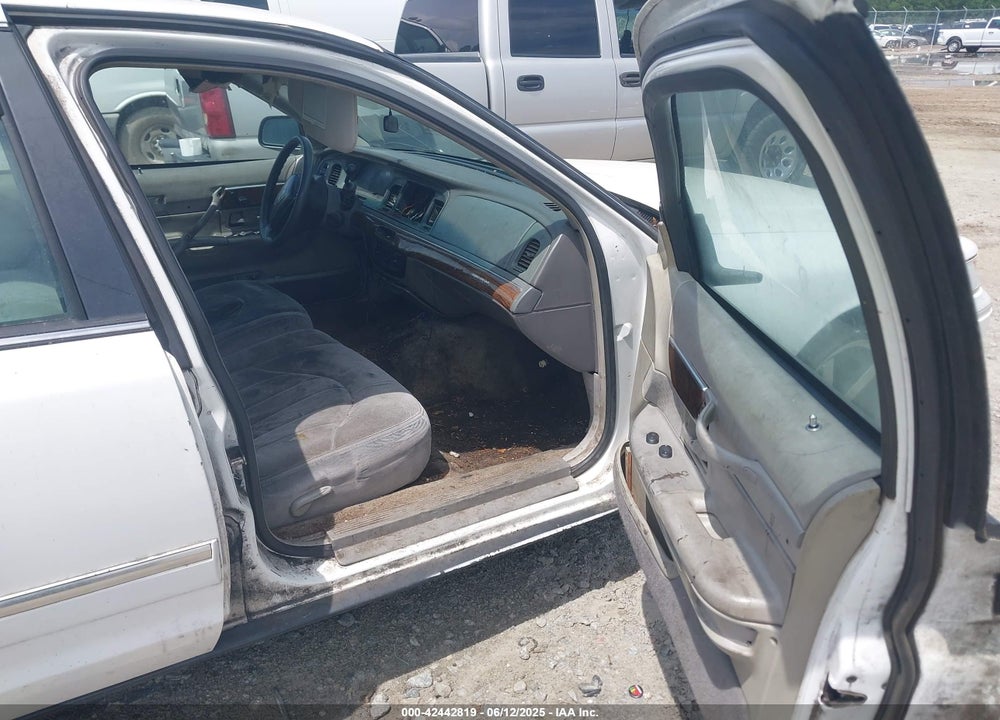 1999 MERCURY GRAND MARQUIS GS VIN: 2MEFM74W0XX662368