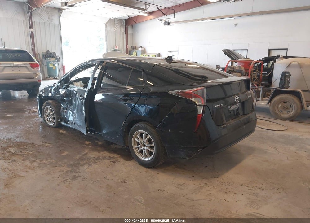 2016 TOYOTA PRIUS VIN: JTDKARFU2G3004385