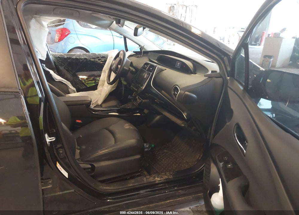 2016 TOYOTA PRIUS VIN: JTDKARFU2G3004385