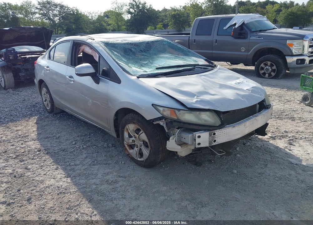 2013 HONDA CIVIC LX VIN: 2HGFB2F57DH541438