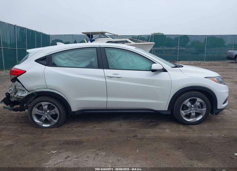 2022 HONDA HR-V VIN: 3CZRU6H3XNM722958