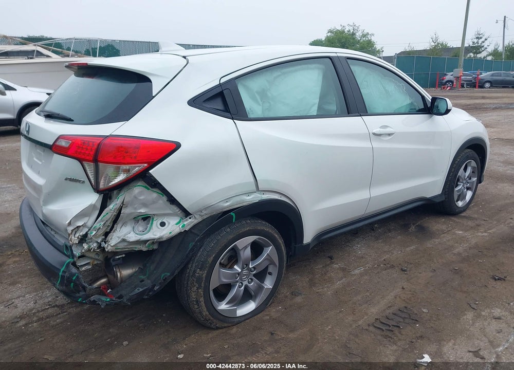 2022 HONDA HR-V VIN: 3CZRU6H3XNM722958