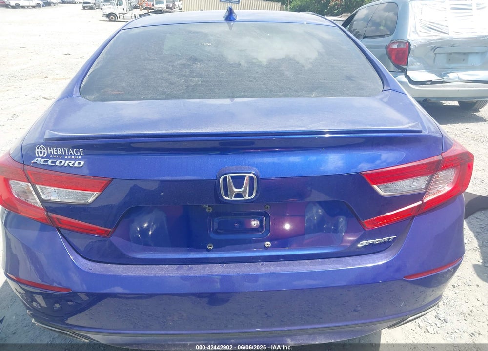 2019 HONDA ACCORD VIN: 1HGCV1F32KA140233