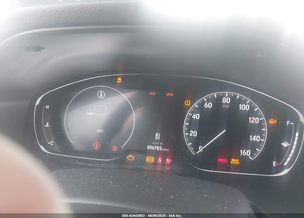 2019 HONDA ACCORD VIN: 1HGCV1F32KA140233