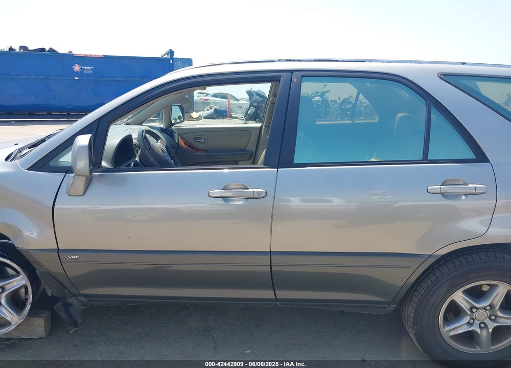 2001 LEXUS RX 300 VIN: JTJHF10UX10184582