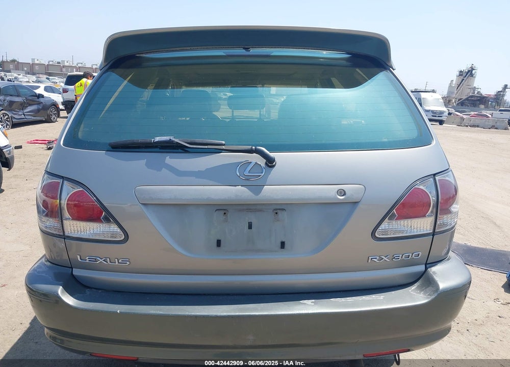 2001 LEXUS RX 300 VIN: JTJHF10UX10184582
