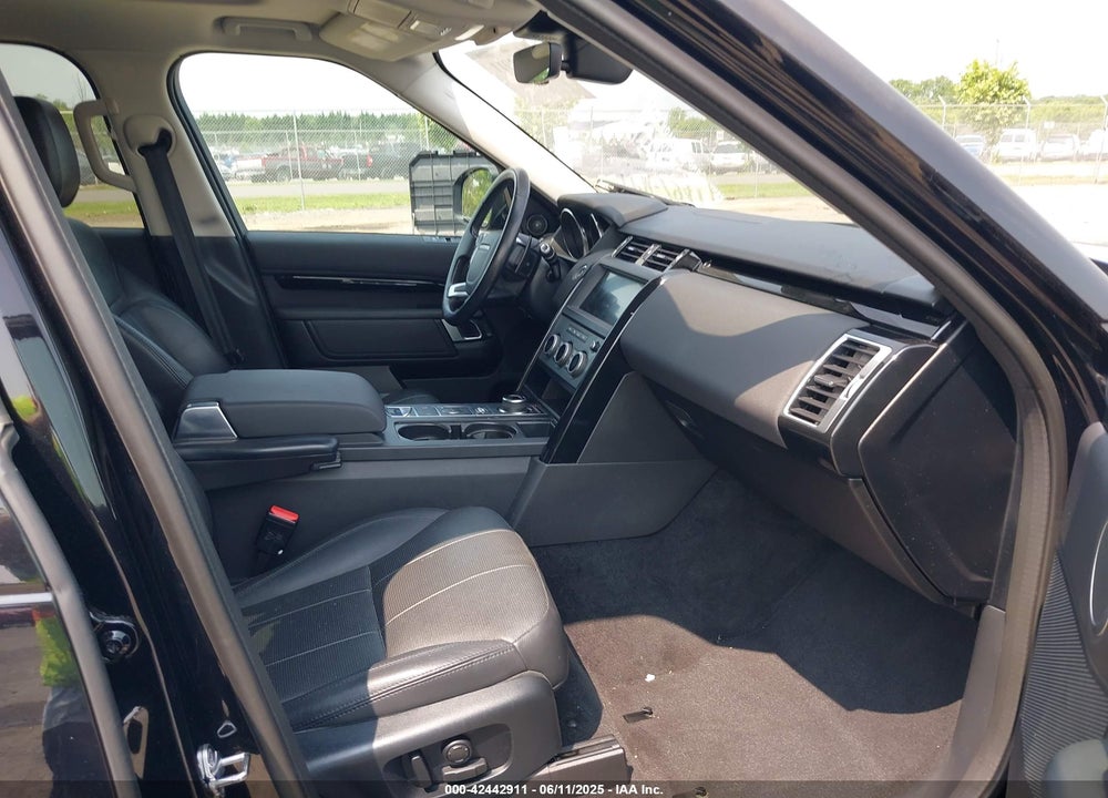 2020 LAND ROVER DISCOVERY VIN: SALRG2RV4L2429365