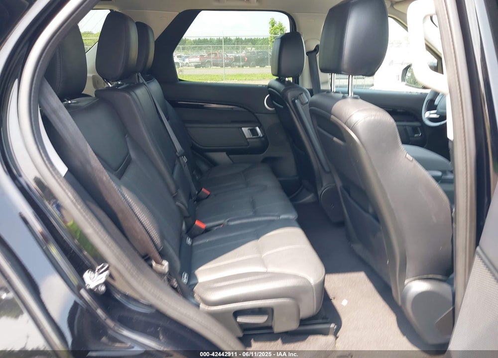 2020 LAND ROVER DISCOVERY VIN: SALRG2RV4L2429365