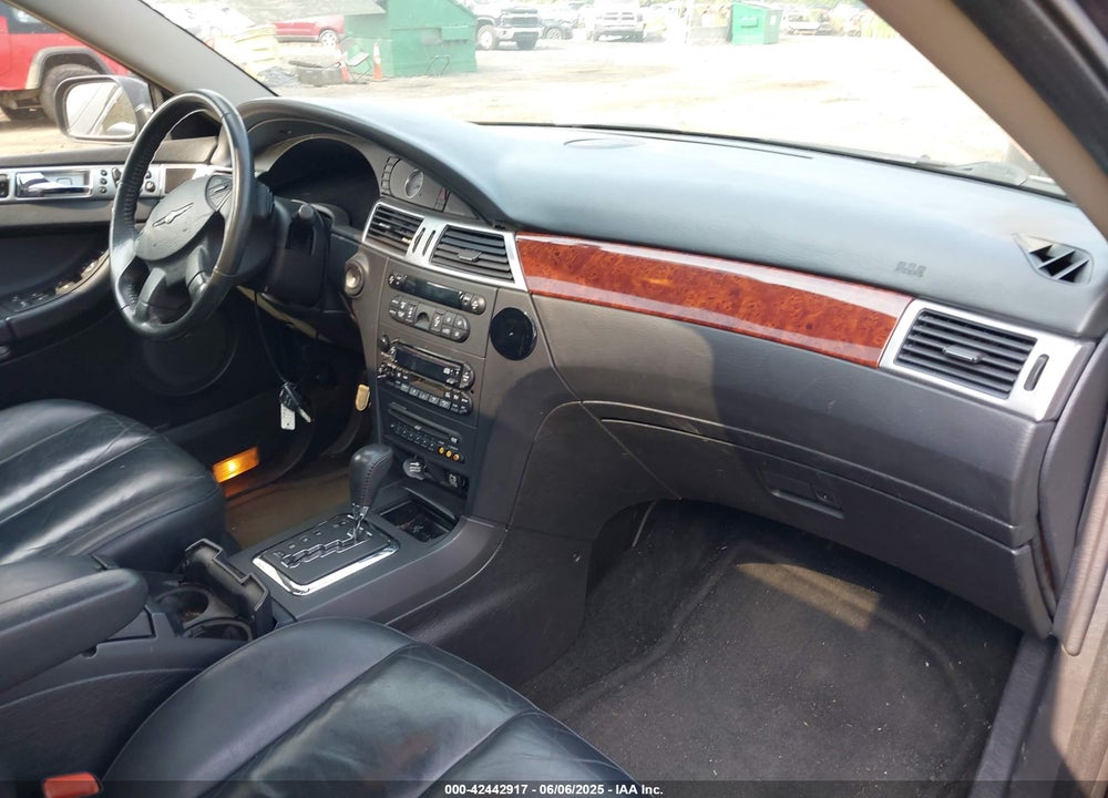2005 CHRYSLER PACIFICA VIN: 2C8GF68445R469837