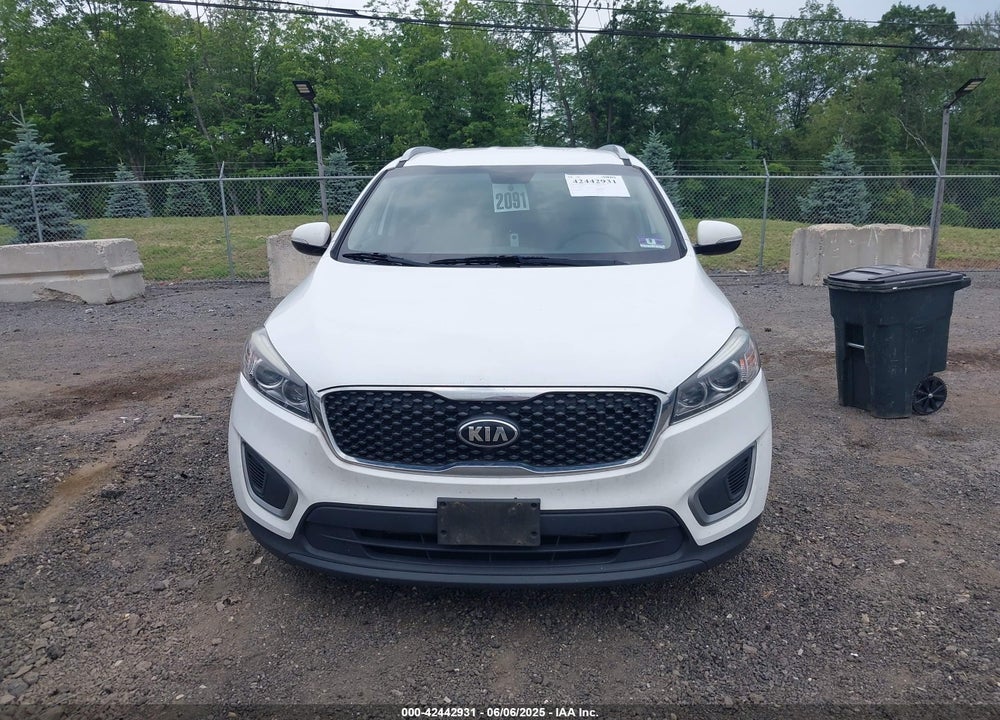 2017 KIA SORENTO VIN: 5XYPG4A33HG296034