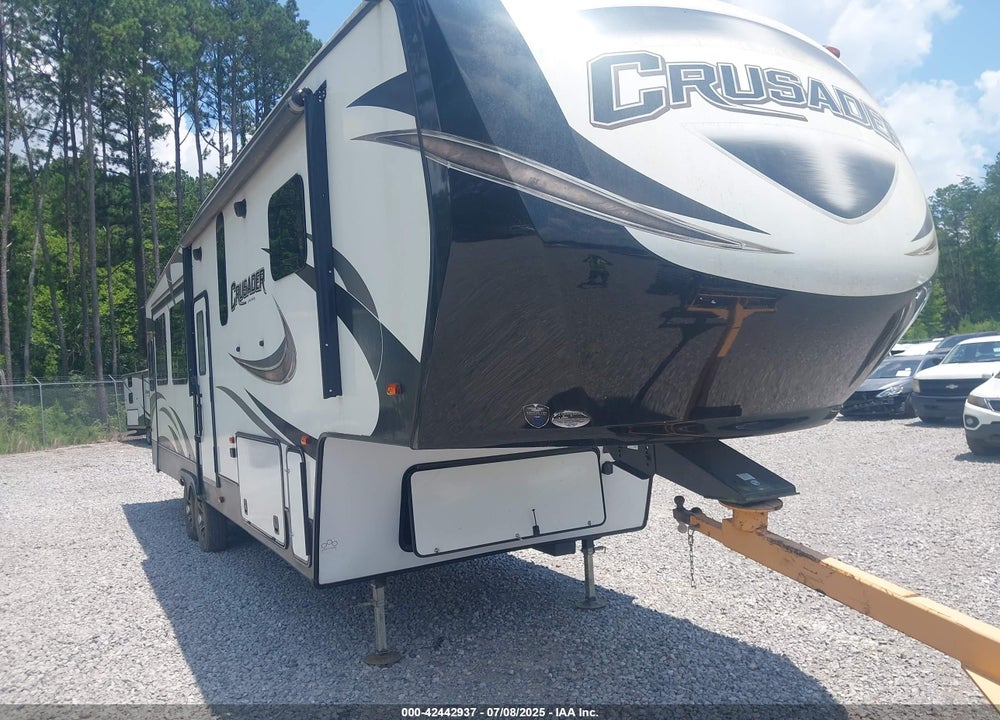2018 FOREST RIVER CRUSADER VIN: 5ZT3CSZB3JG123481