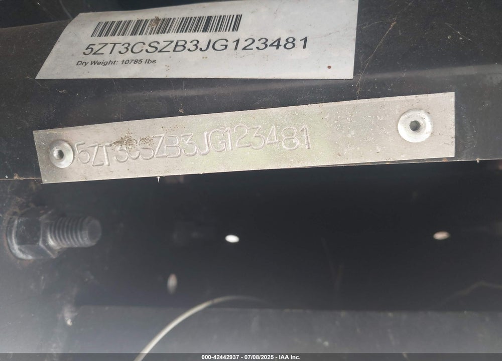 2018 FOREST RIVER CRUSADER VIN: 5ZT3CSZB3JG123481