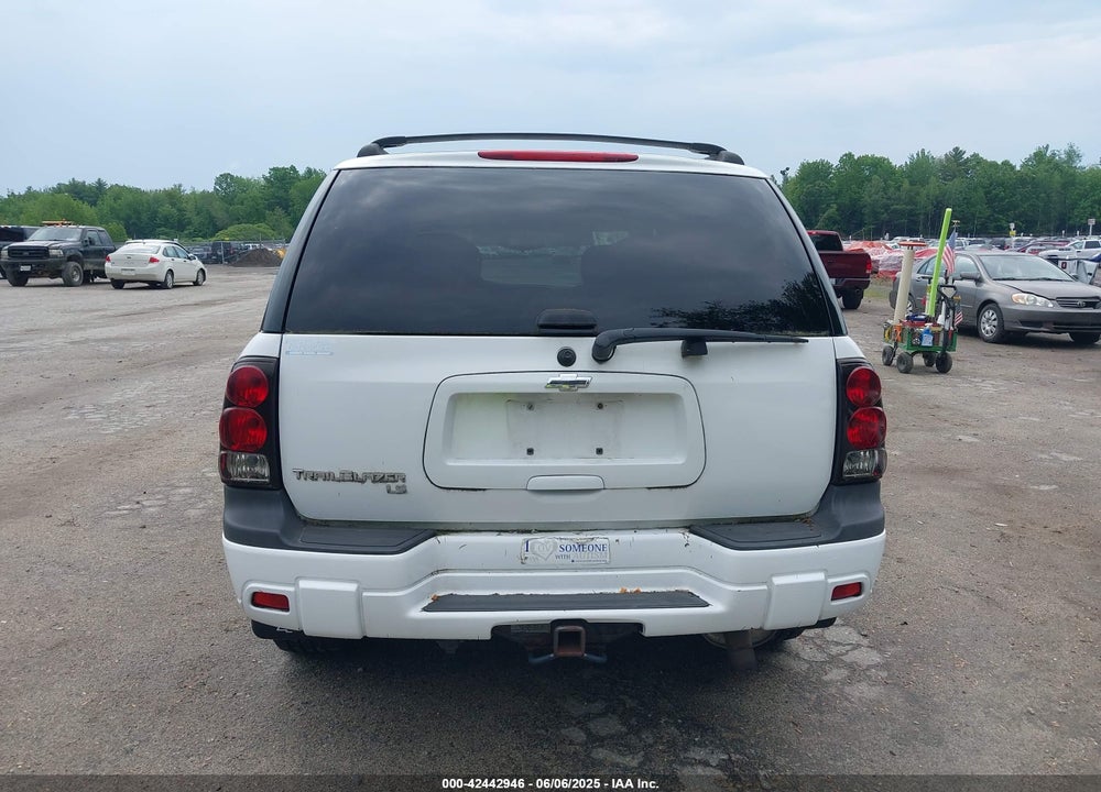 2007 CHEVROLET TRAILBLAZER LS VIN: 1GNDT13S872273057
