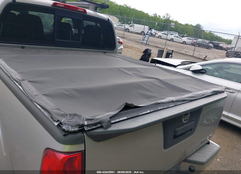 2015 NISSAN FRONTIER VIN: 1N6AD0EV1FN700437