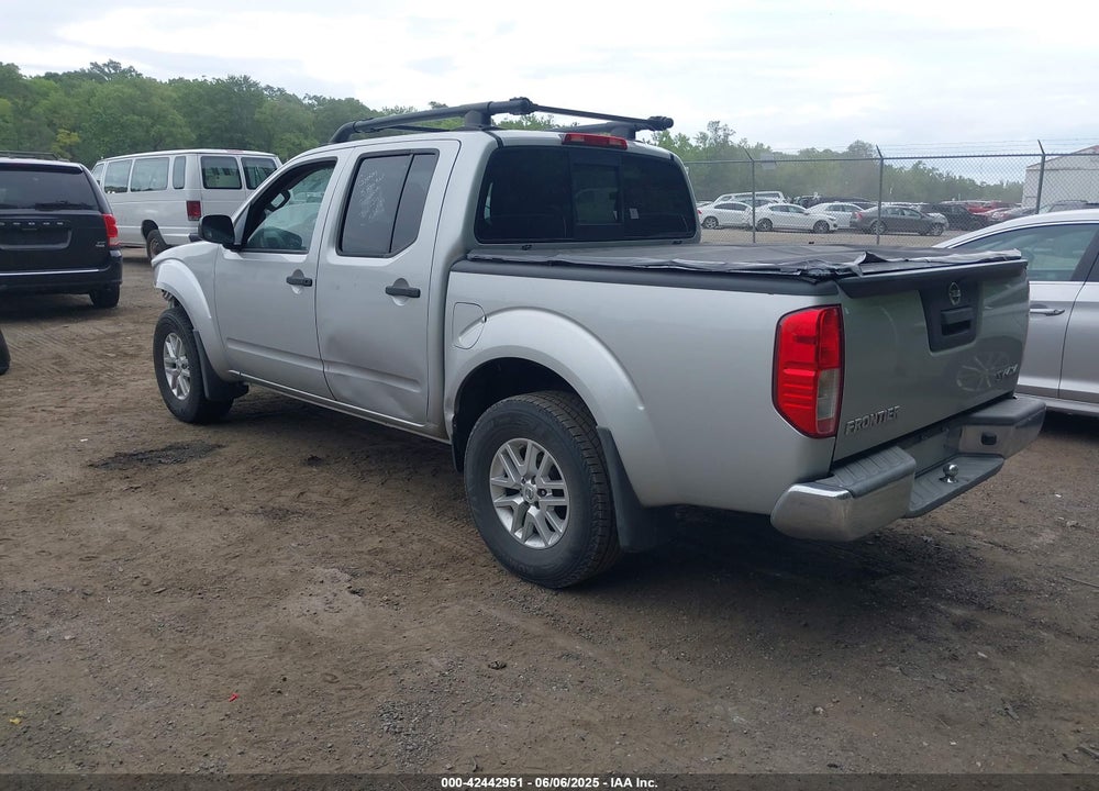 2015 NISSAN FRONTIER VIN: 1N6AD0EV1FN700437