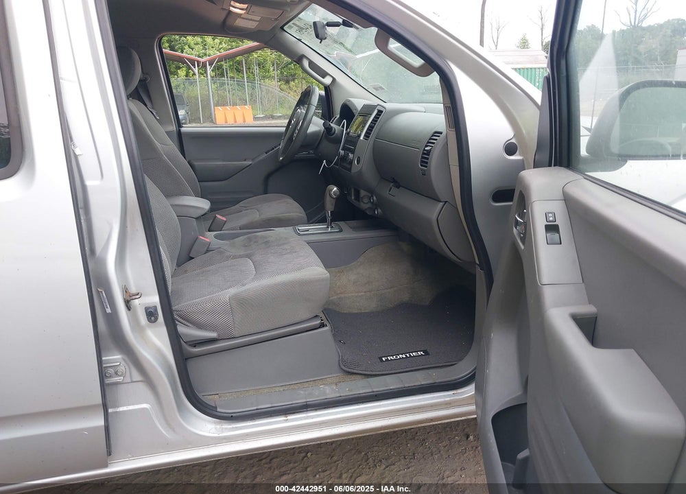 2015 NISSAN FRONTIER VIN: 1N6AD0EV1FN700437