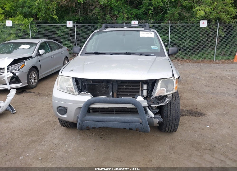 2015 NISSAN FRONTIER VIN: 1N6AD0EV1FN700437