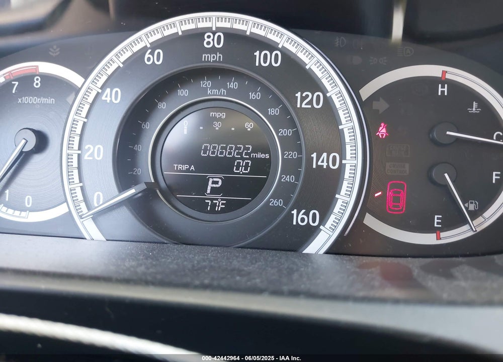 2016 HONDA ACCORD VIN: 1HGCR2F36GA041903