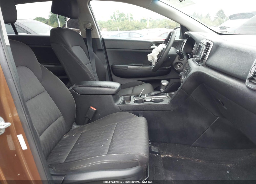 2017 KIA SPORTAGE VIN: KNDPM3AC0H7136550