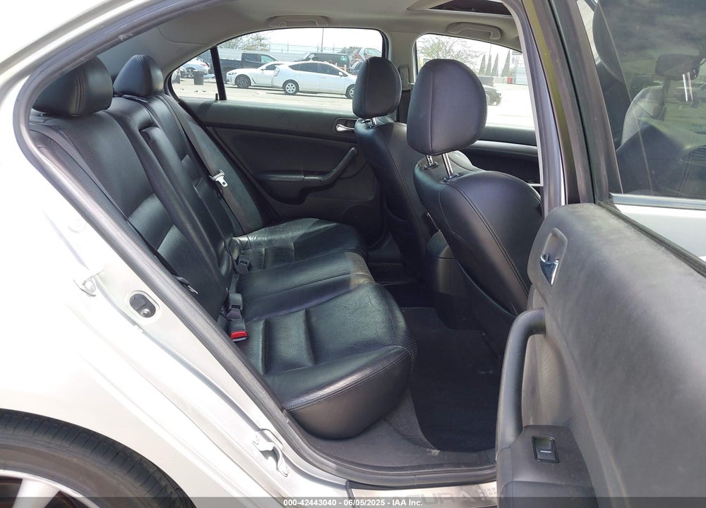 2007 ACURA TSX VIN: JH4CL96937C017543