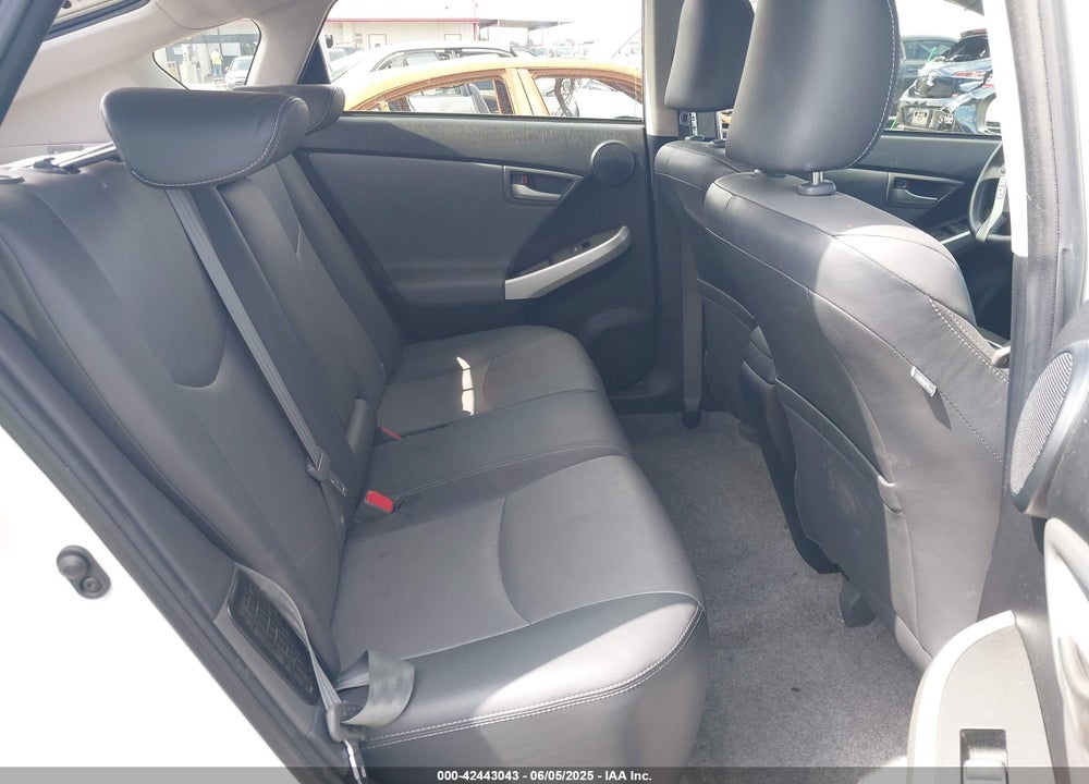 2015 TOYOTA PRIUS FIVE VIN: JTDKN3DU7F1922602