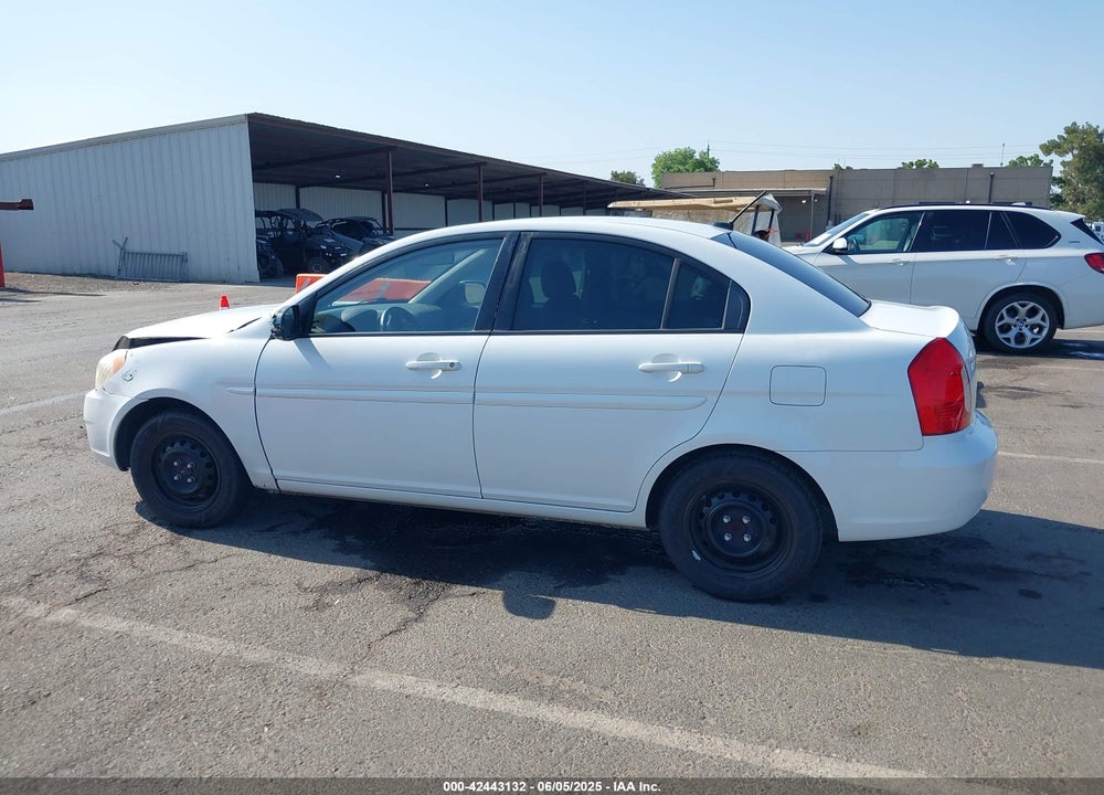 2011 HYUNDAI ACCENT VIN: KMHCN4AC6BU613052