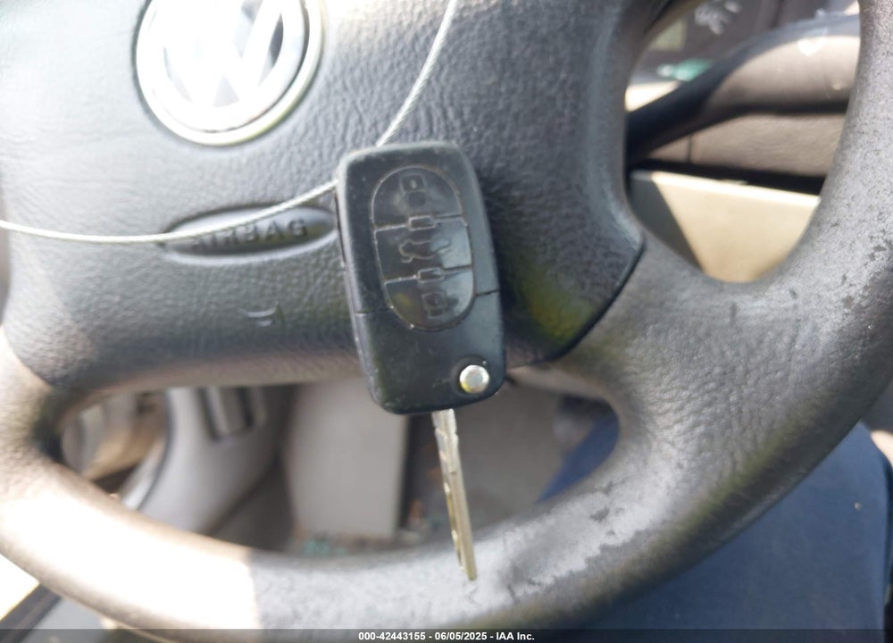 2001 VOLKSWAGEN JETTA GLS VIN: 3VWSD29M11M031395