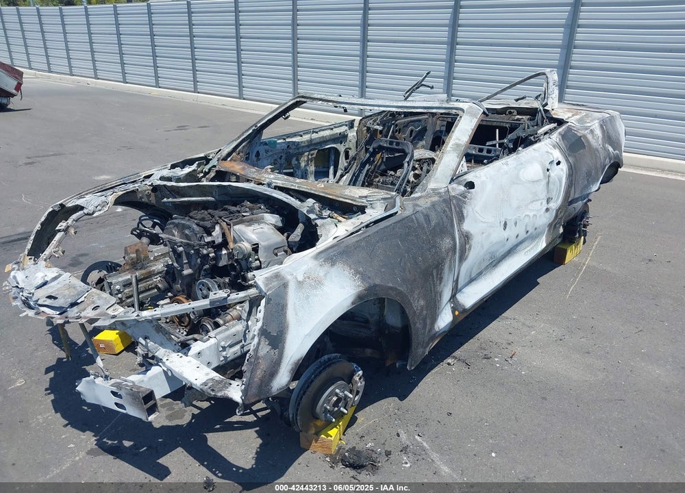 2018 CHEVROLET CAMARO VIN: 1G1FB3DX7J0118571