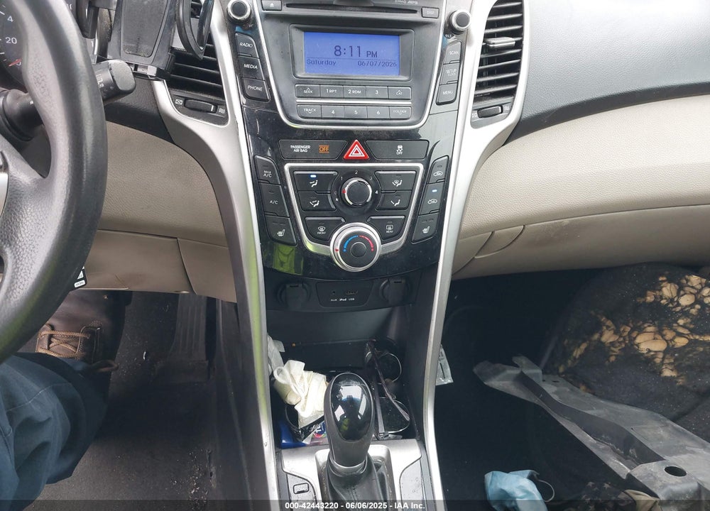 2013 HYUNDAI ELANTRA GT VIN: KMHD35LE9DU052749