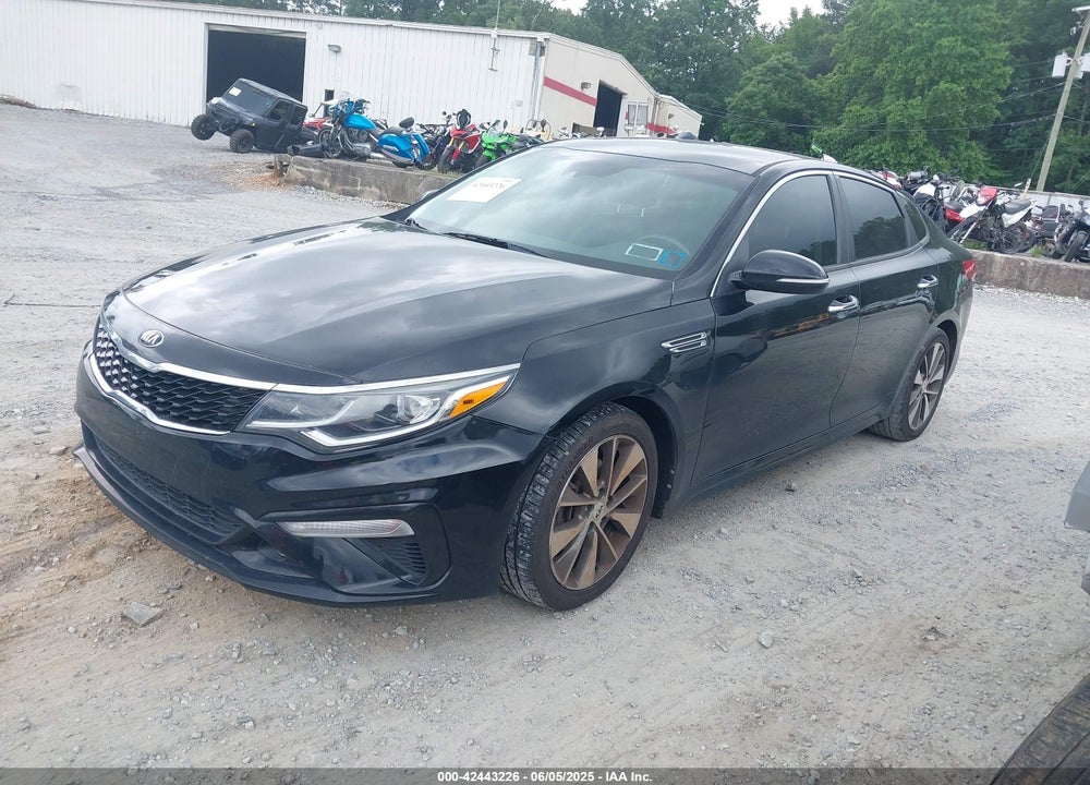 2019 KIA OPTIMA VIN: 5XXGT4L30KG302263
