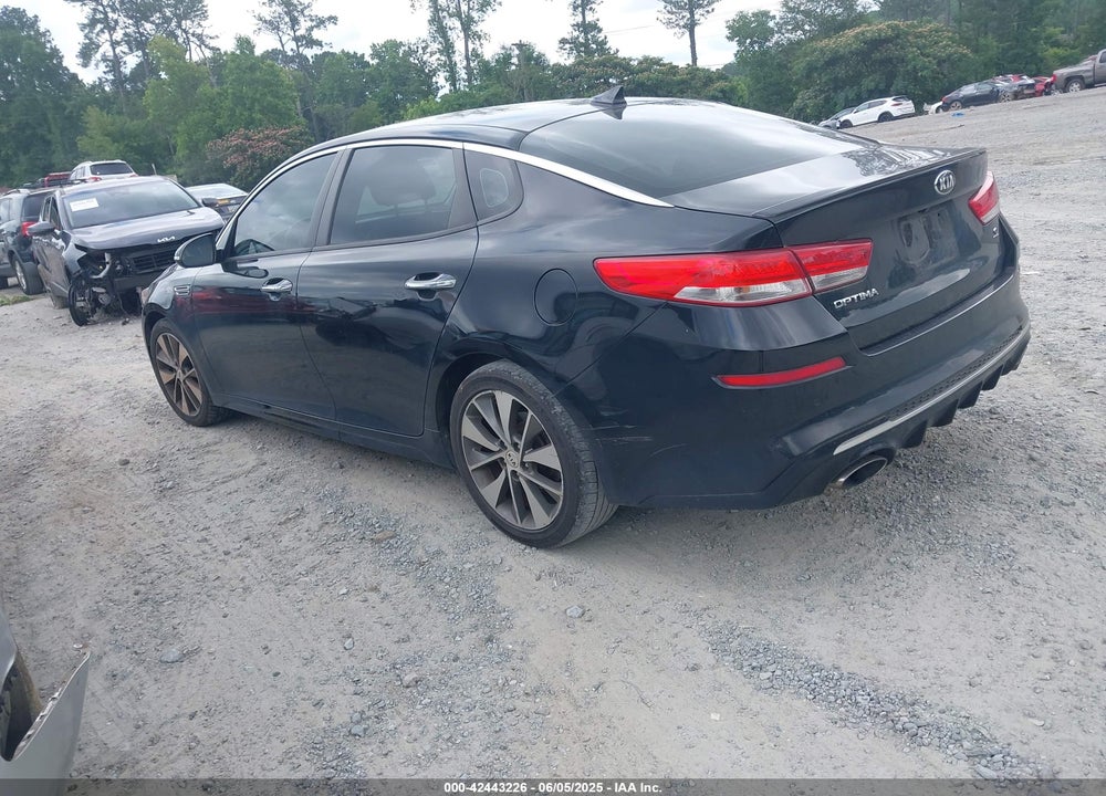 2019 KIA OPTIMA VIN: 5XXGT4L30KG302263