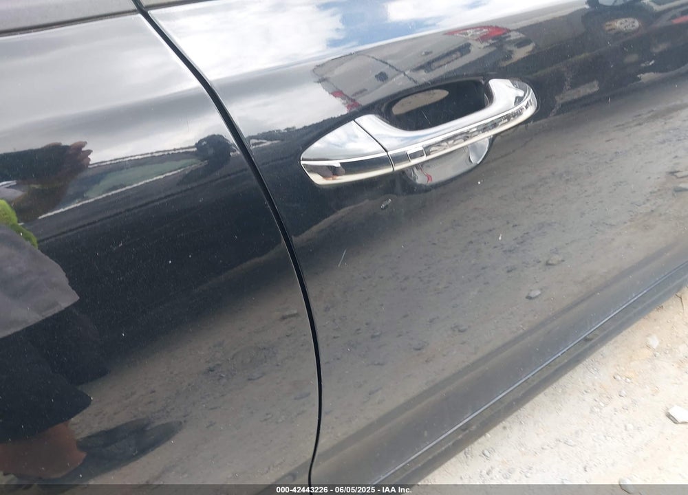 2019 KIA OPTIMA VIN: 5XXGT4L30KG302263