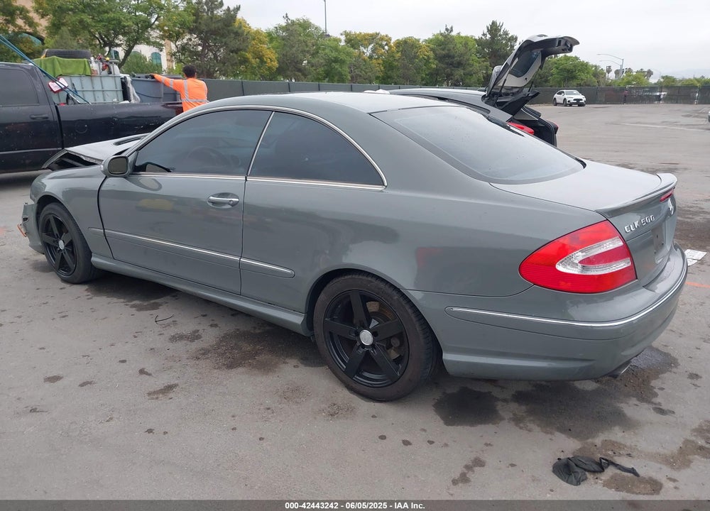 2005 MERCEDES-BENZ CLK 500 VIN: WDBTJ75J85F145858