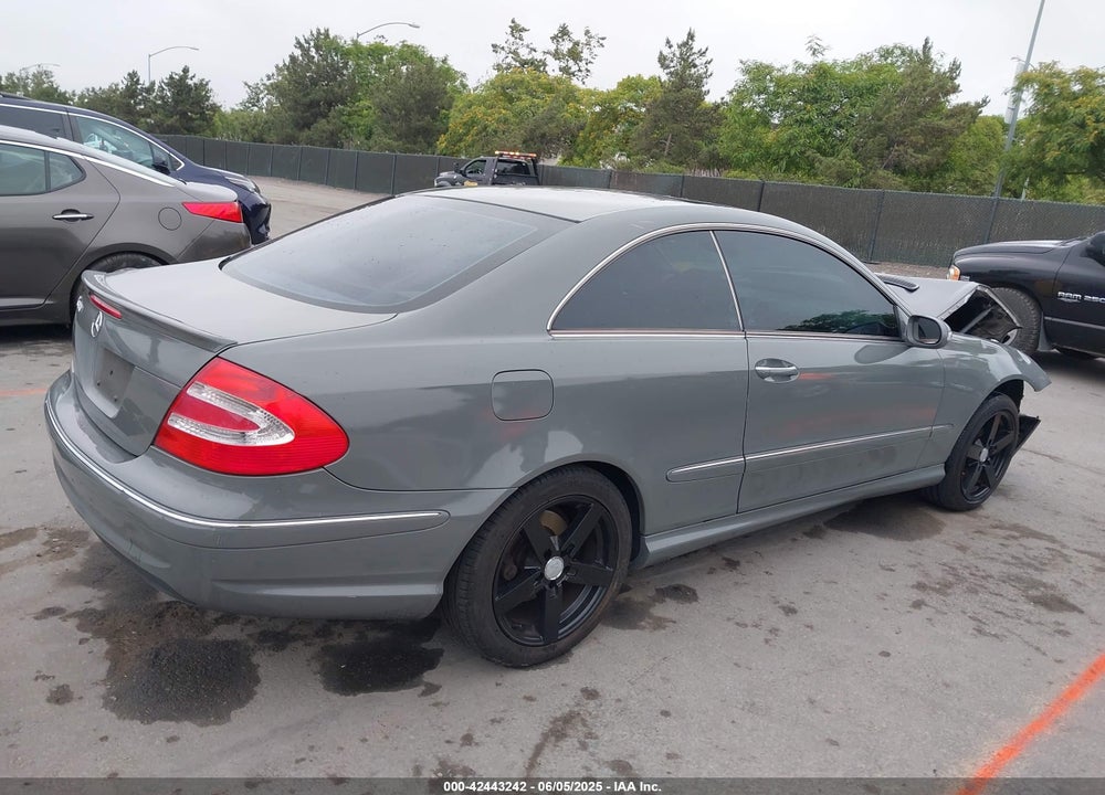 2005 MERCEDES-BENZ CLK 500 VIN: WDBTJ75J85F145858