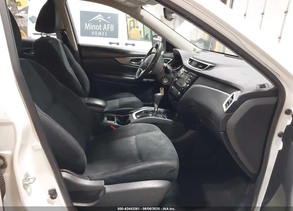 2016 NISSAN ROGUE VIN: JN8AT2MT9GW007407