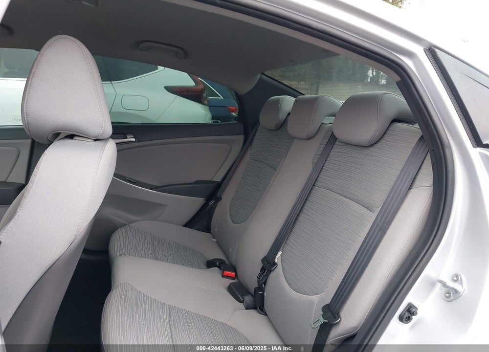 2016 HYUNDAI ACCENT SE VIN: KMHCT4AE6GU161019
