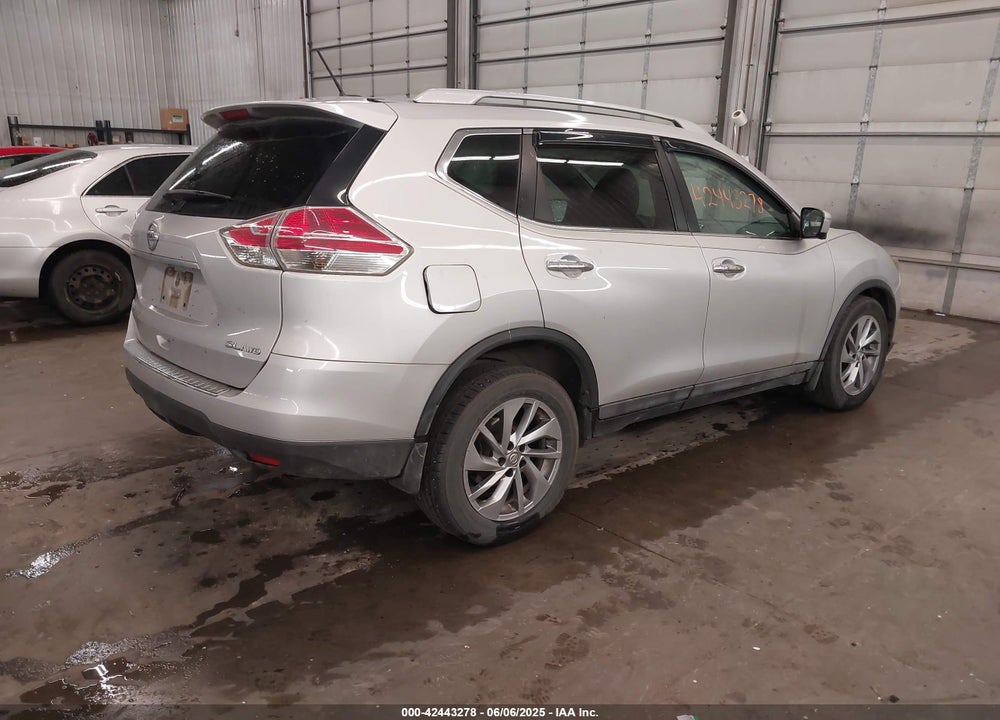2015 NISSAN ROGUE SL VIN: 5N1AT2MV0FC775219